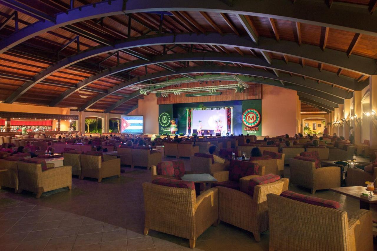 Majestic Elegance Punta Cana (Adults Only) Exterior foto The interior of the resort's main lobby