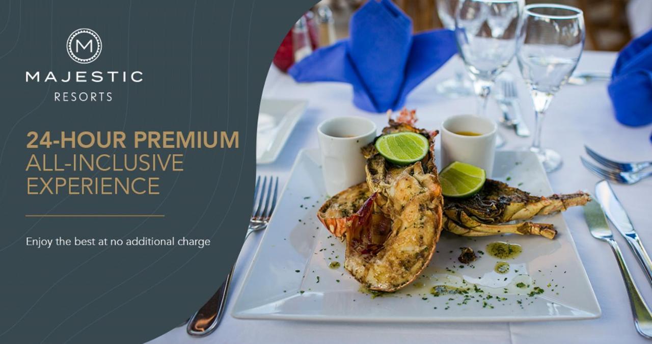 Majestic Elegance Punta Cana (Adults Only) Exterior foto A lobster prepared at the restaurant