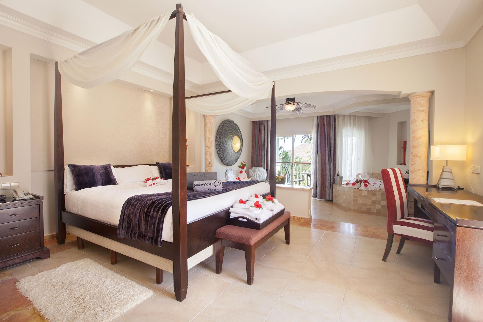 Majestic Elegance Punta Cana (Adults Only) Exterior foto Suite at the Iberostar Grand Hotel Bávaro